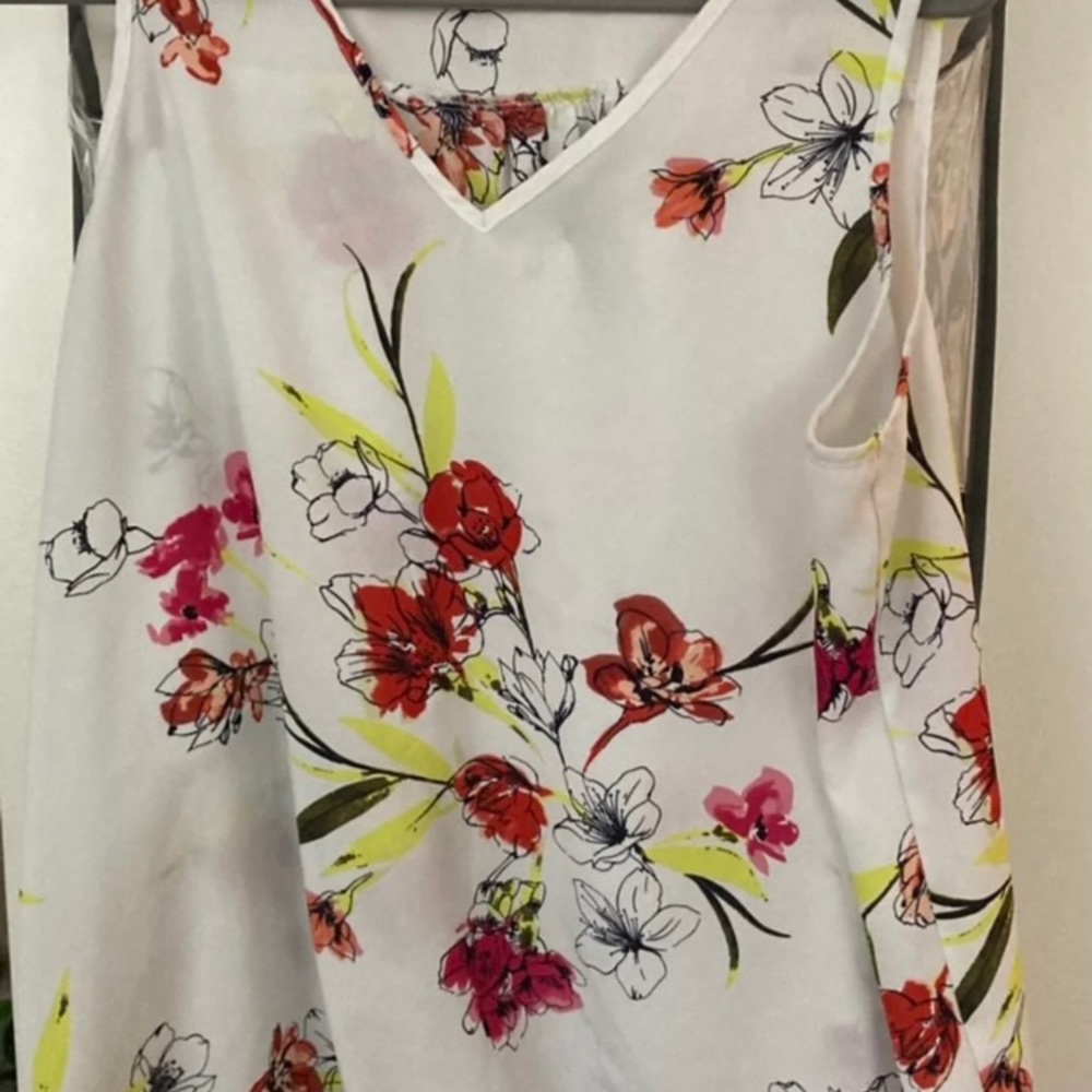 Apt. 9 Sleeveless Blouse Size L